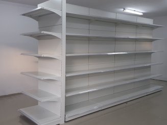 מדפים ממתכת לתצוגה