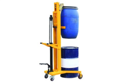 עגלה להרמת חביות